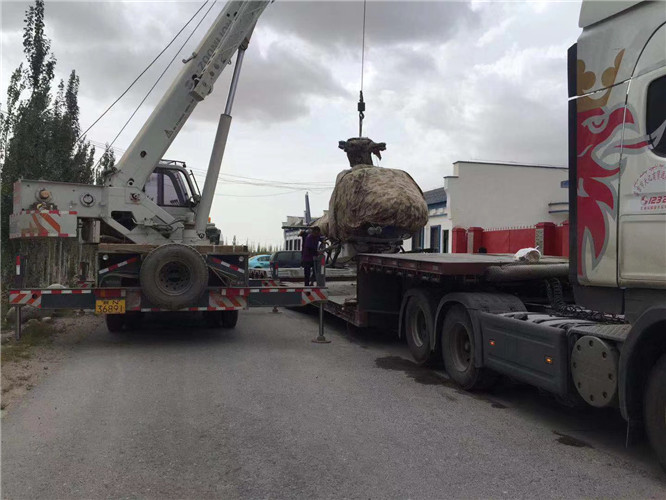 奉新县狭窄场地（如小区、车间）适合用哪种吊车？